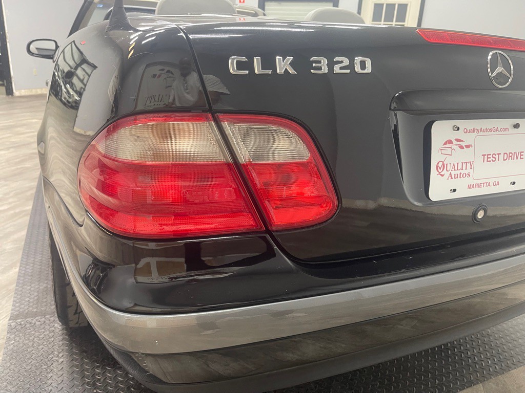 1999 Mercedes-Benz CLK-Class Image 17
