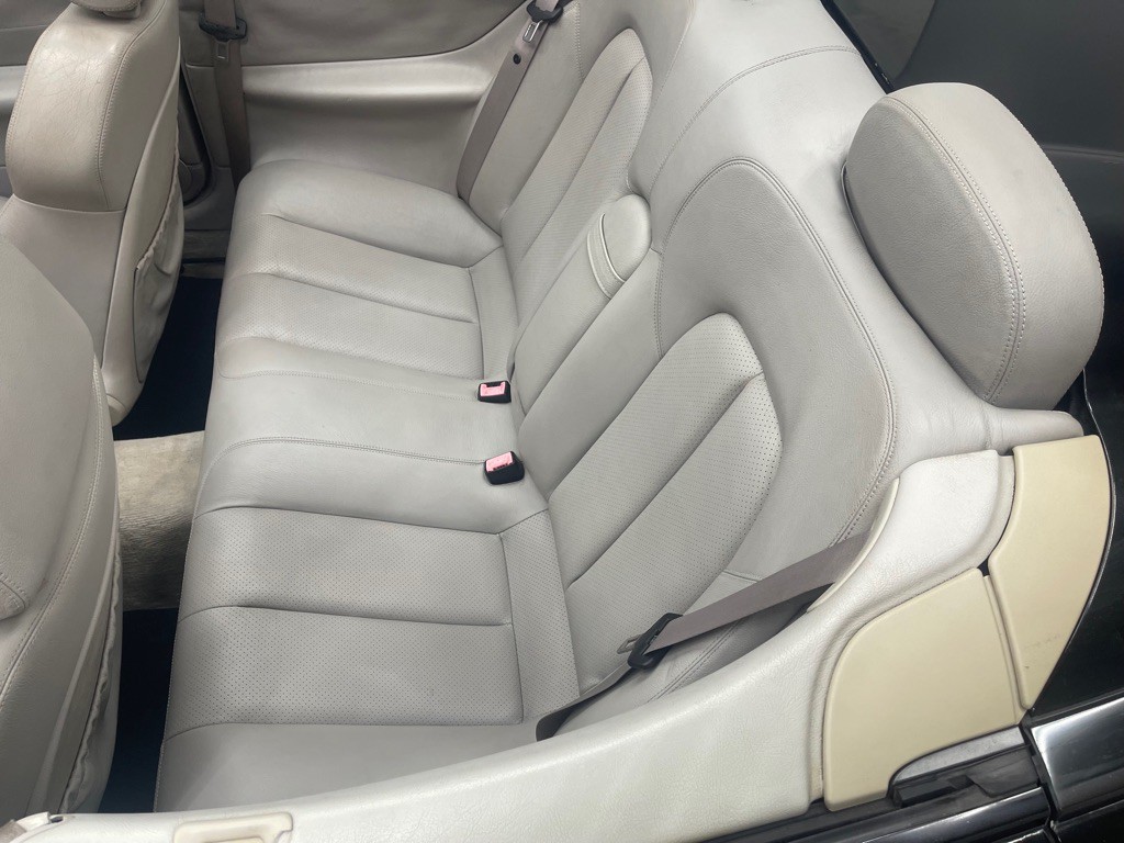 1999 Mercedes-Benz CLK-Class Image 23