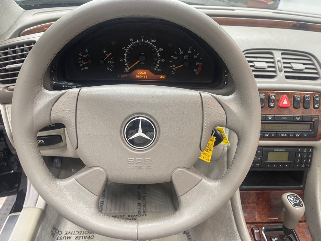 1999 Mercedes-Benz CLK-Class Image 27