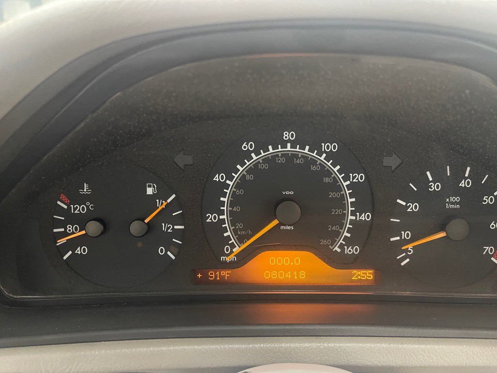 1999 Mercedes-Benz CLK-Class Image 28