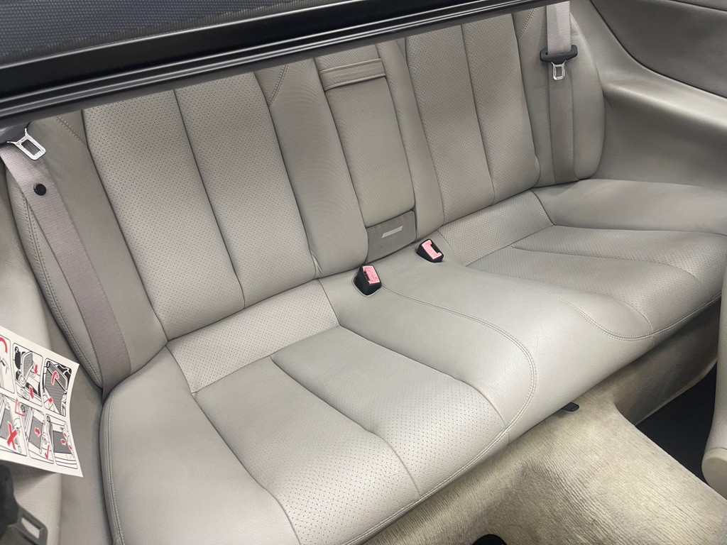 1999 Mercedes-Benz CLK-Class Image 33