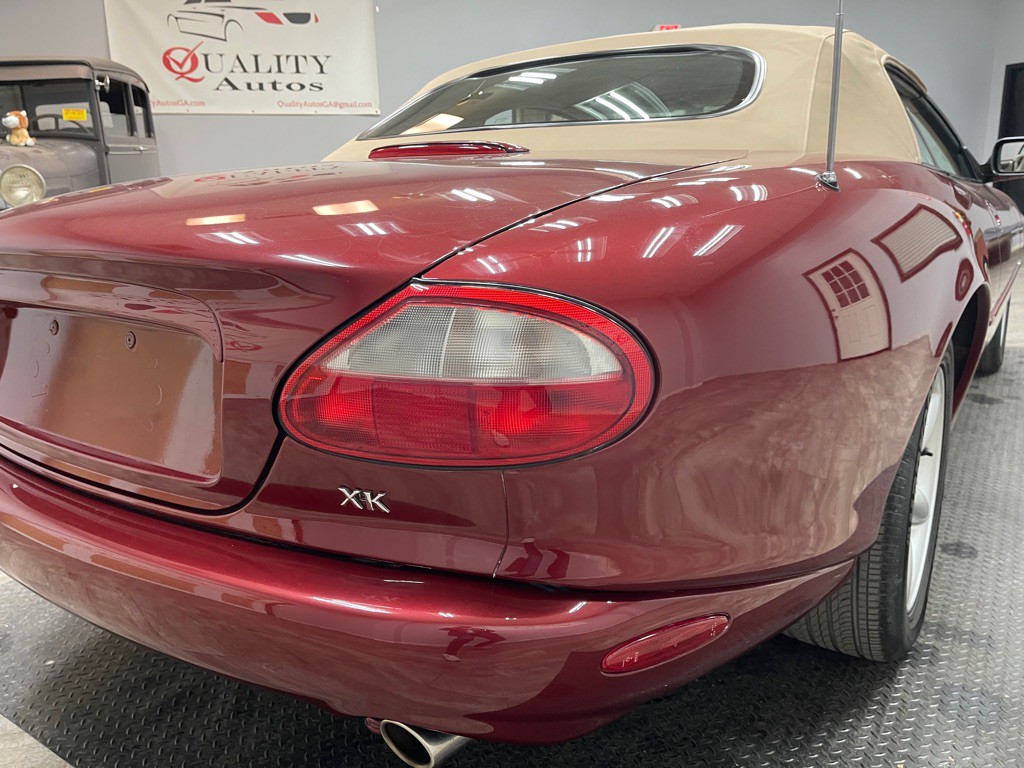 1999 Jaguar XK-Series Image 8