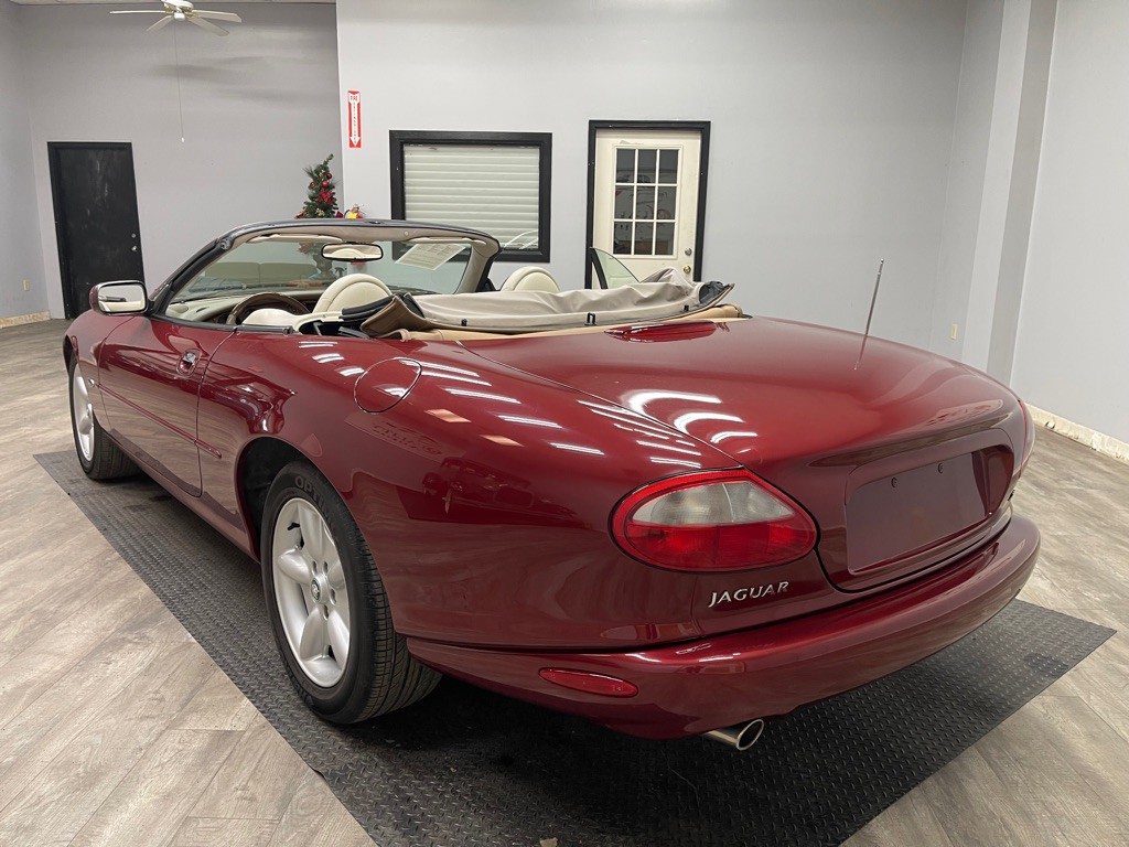 1999 Jaguar XK-Series Image 16