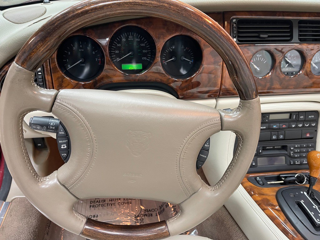 1999 Jaguar XK-Series Image 27