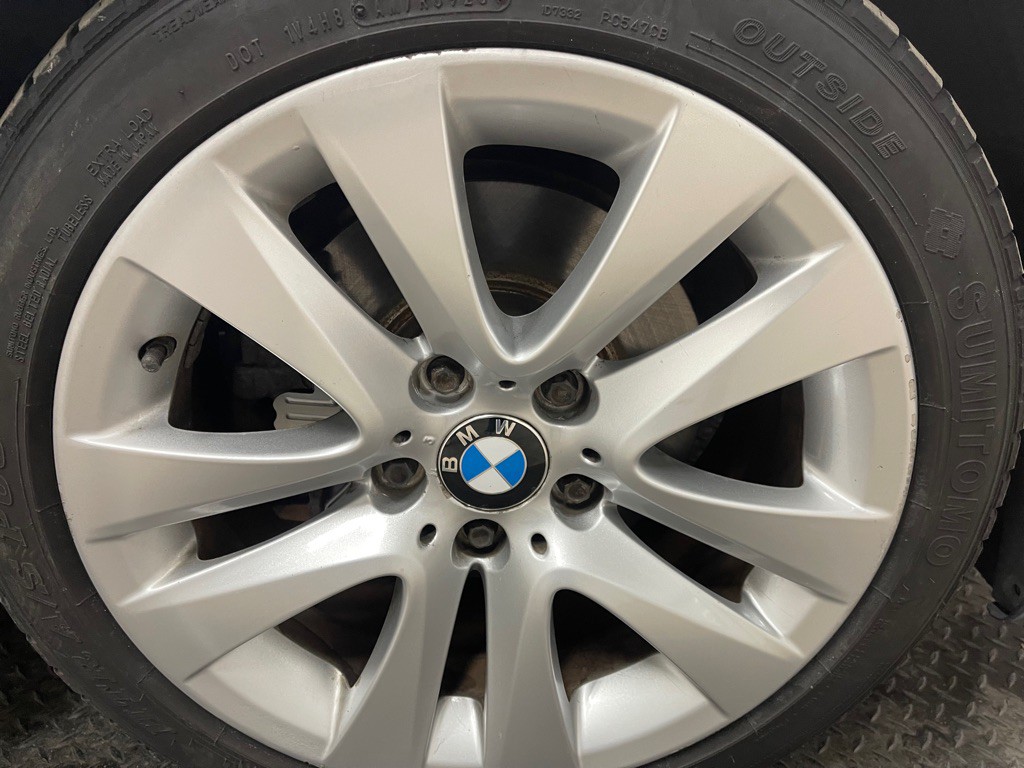 2013 BMW 3 Series Image 34