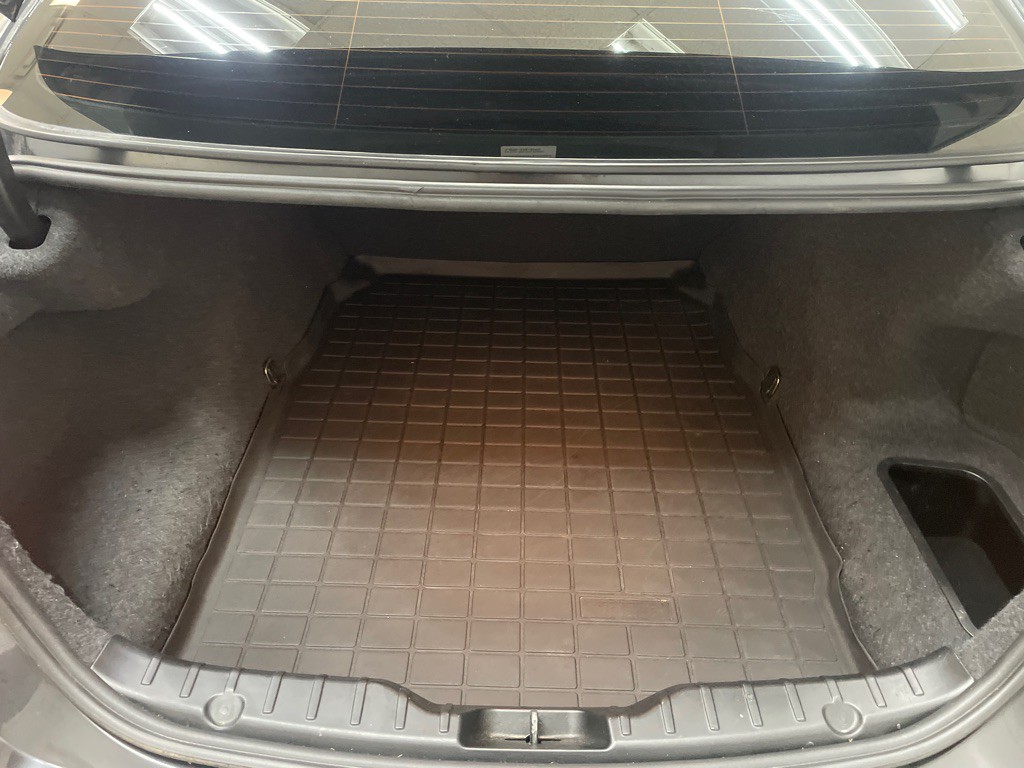 2011 BMW 5 Series Image 44