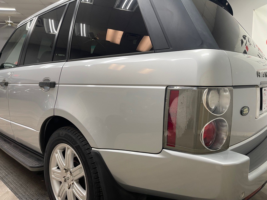 2008 Land Rover Range Rover Image 9