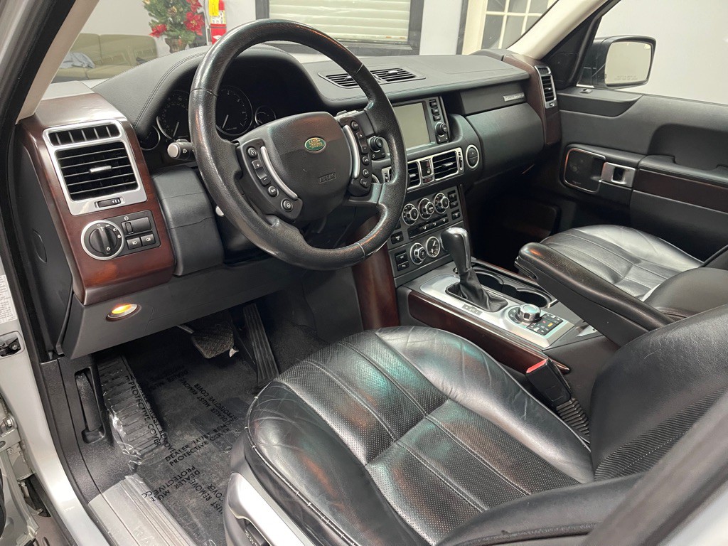 2008 Land Rover Range Rover Image 13