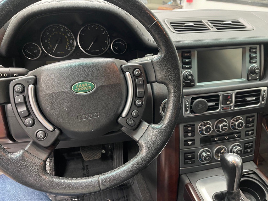 2008 Land Rover Range Rover Image 22