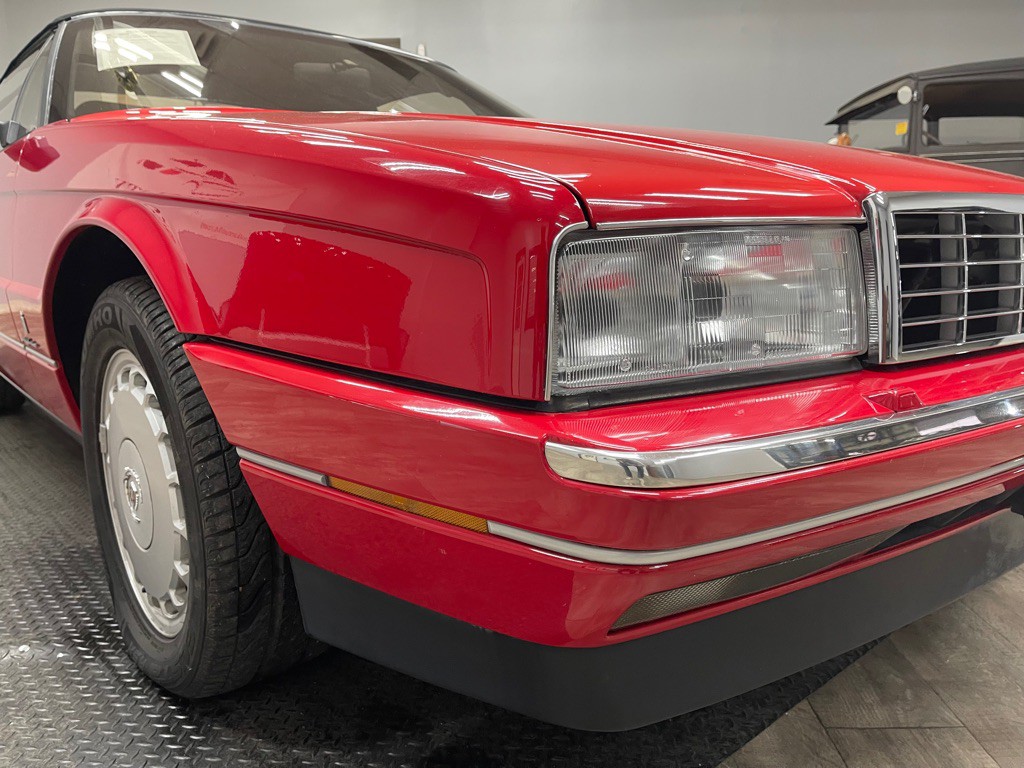 1989 Cadillac Allante Image 20