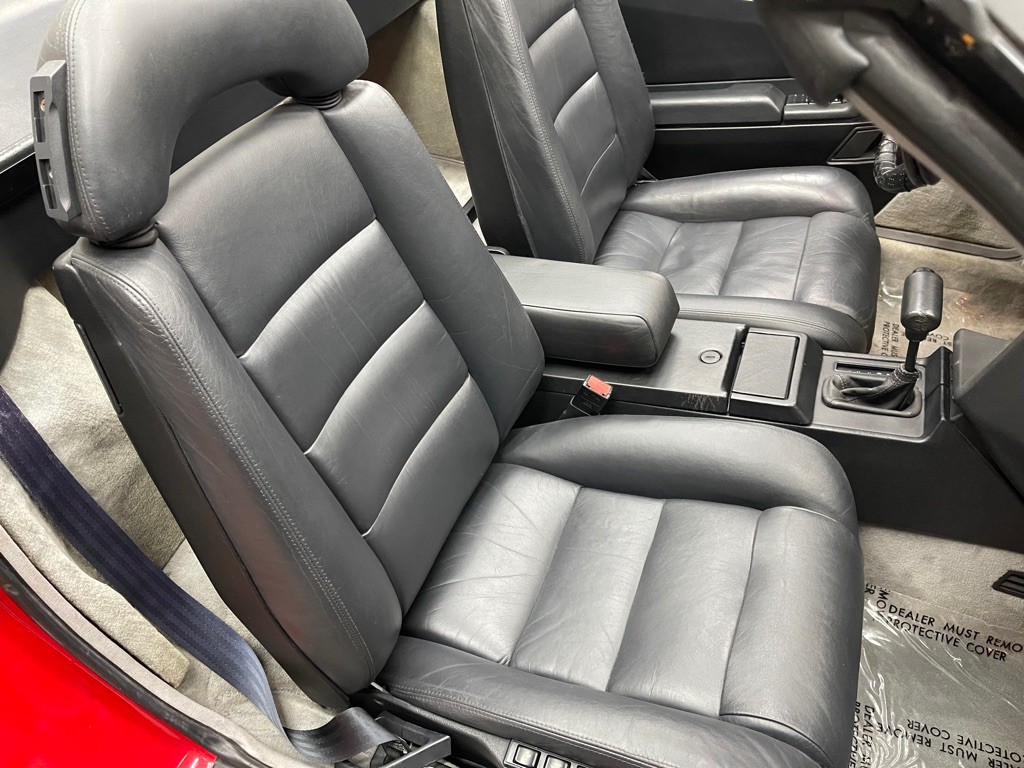 1989 Cadillac Allante Image 26