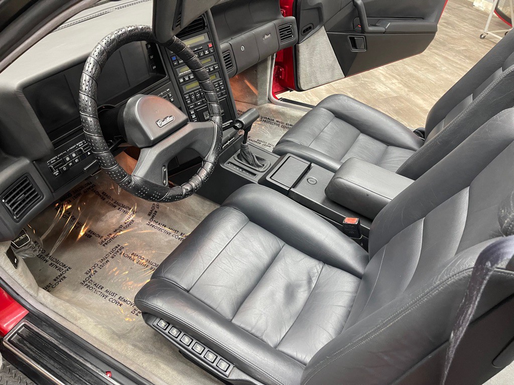 1989 Cadillac Allante Image 27