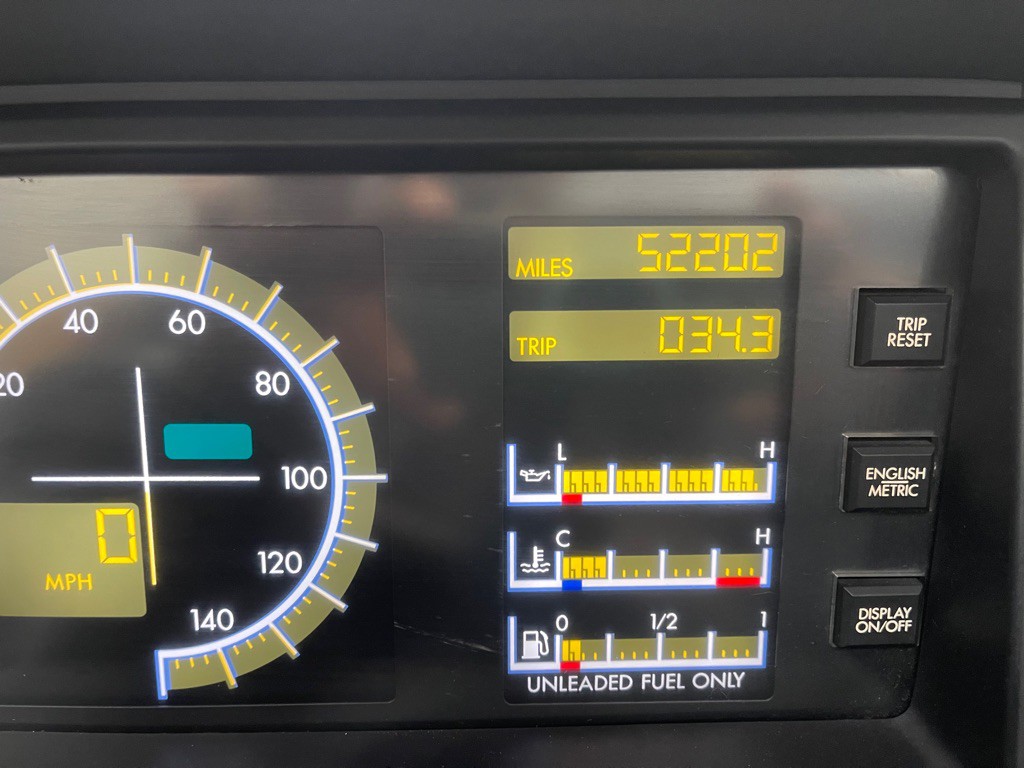 1989 Cadillac Allante Image 34