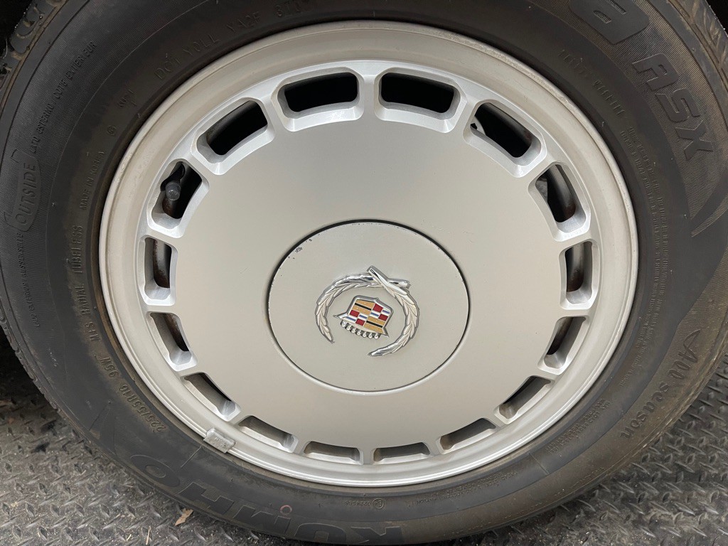 1989 Cadillac Allante Image 49