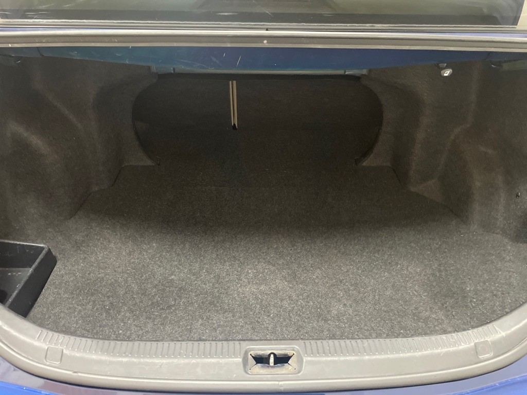 2010 Toyota Camry Image 35