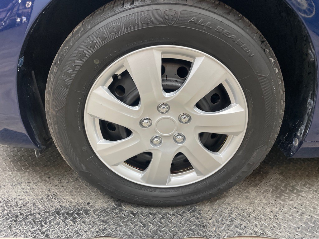 2010 Toyota Camry Image 38