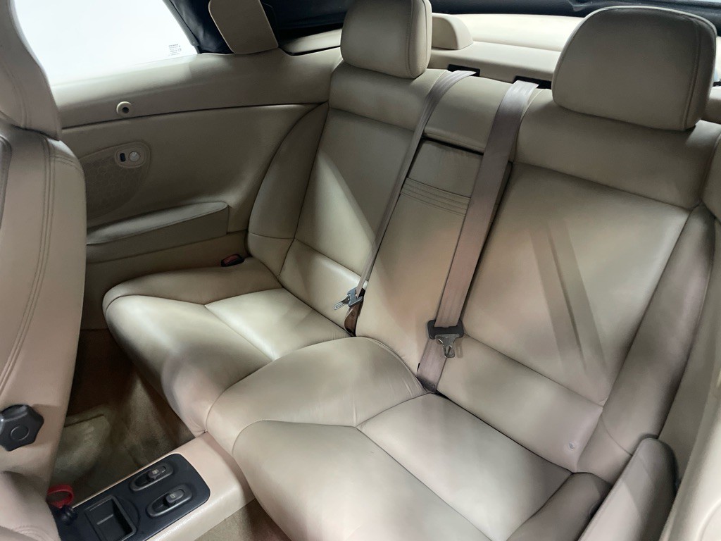 2004 Volvo C70 Image 29