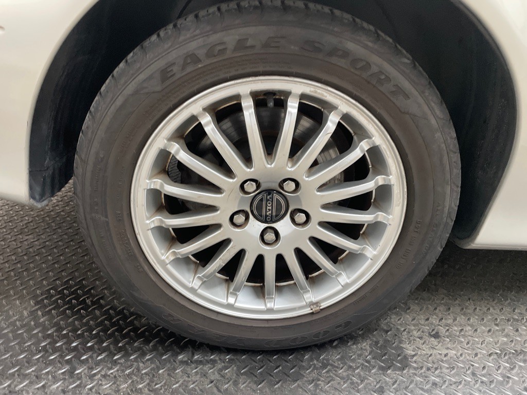 2004 Volvo C70 Image 43