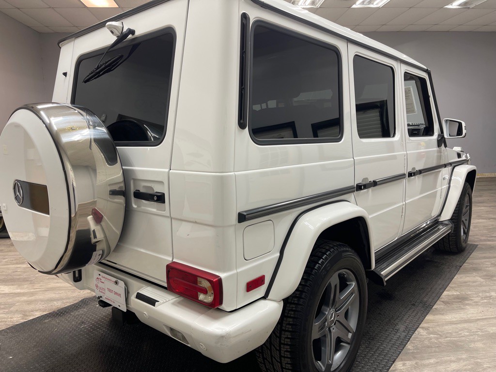 2017 Mercedes-Benz G-Class Image 9