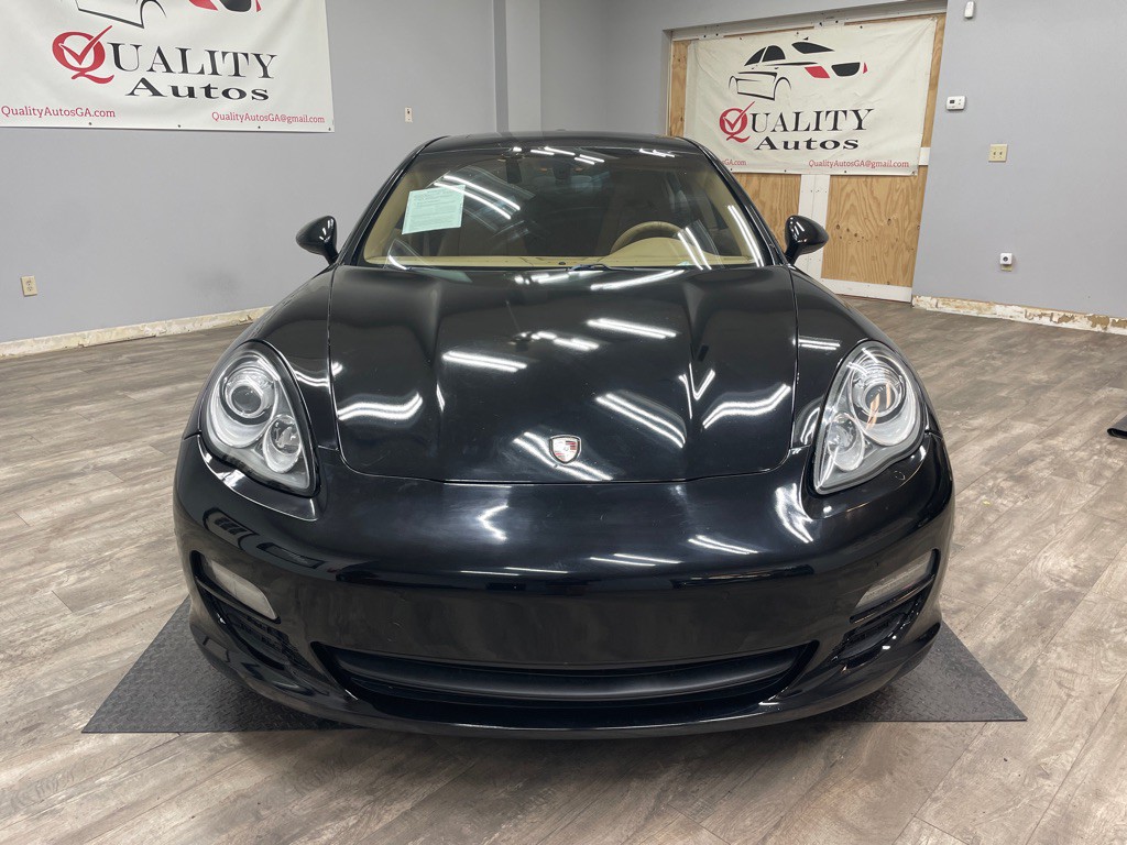 2012 Porsche Panamera Image 3