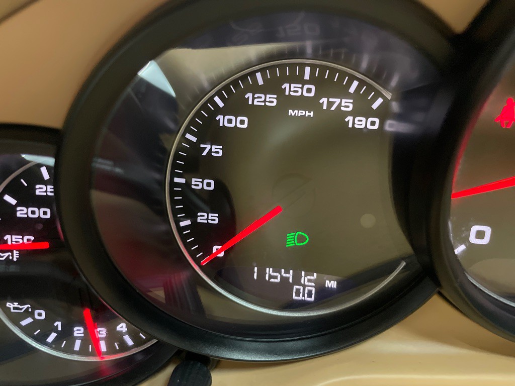 2012 Porsche Panamera Image 21