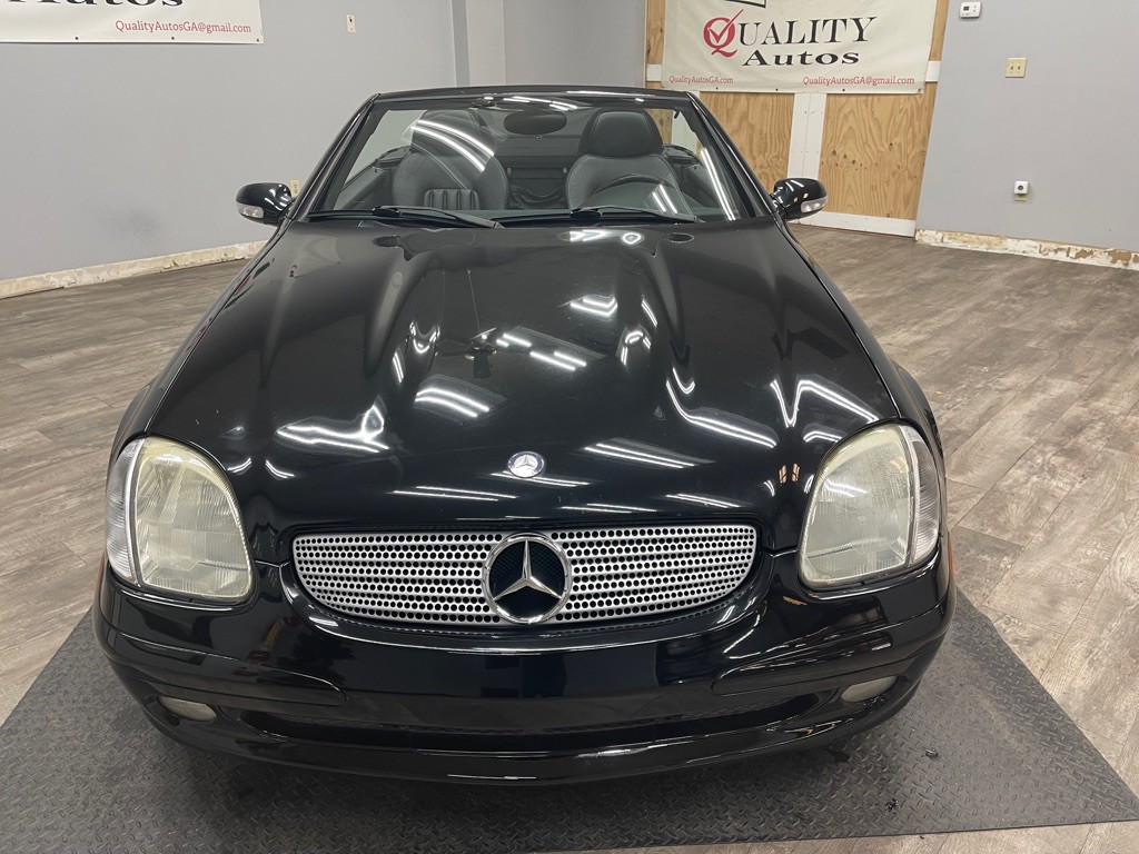 2004 Mercedes-Benz SLK-Class Image 3