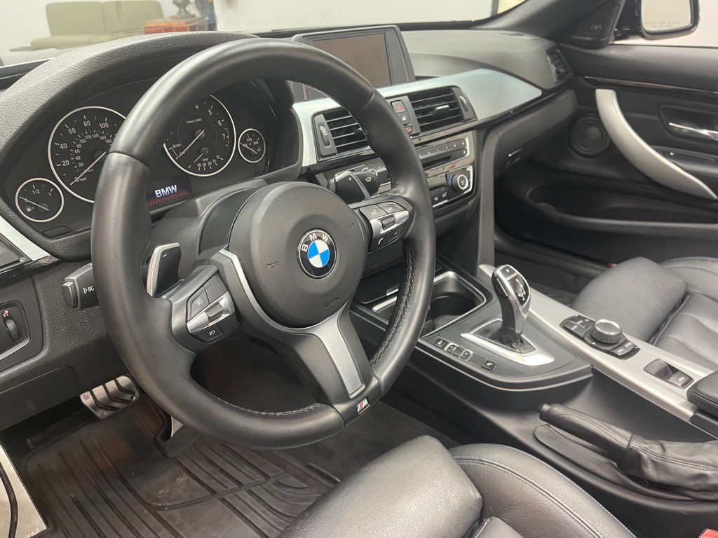 2015 BMW 4 Series Image 27