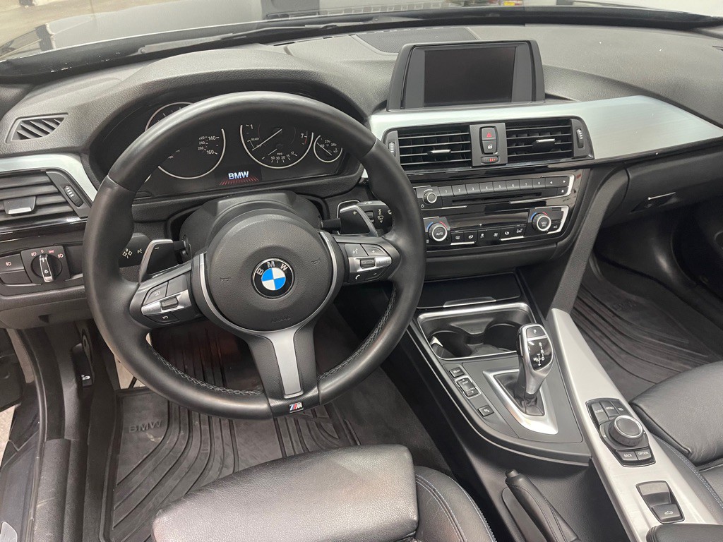 2015 BMW 4 Series Image 31