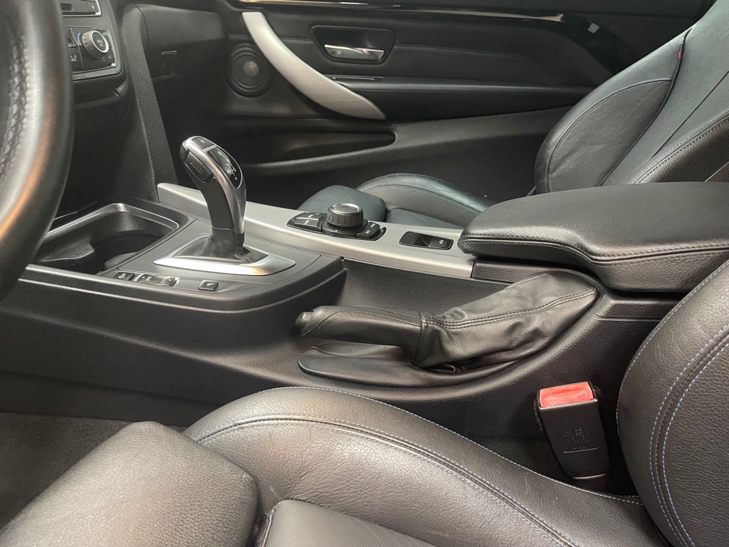 2015 BMW 4 Series Image 41