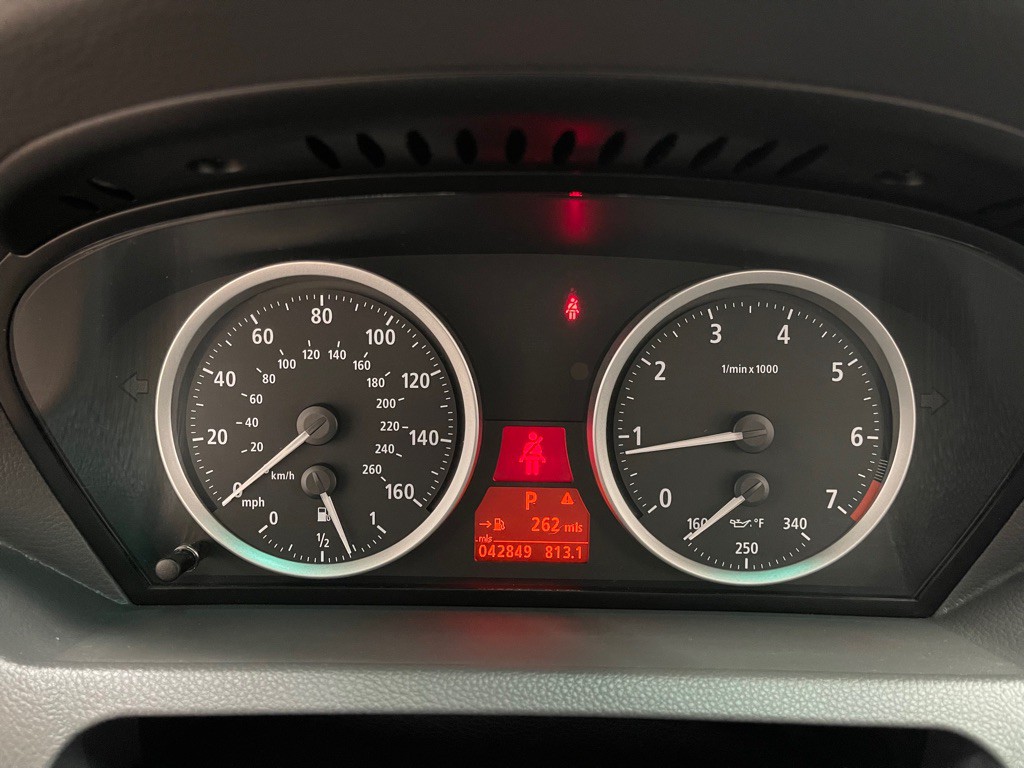 2005 BMW 6 Series Image 38