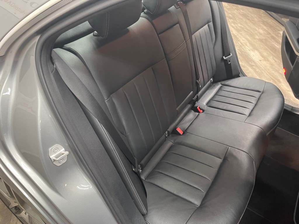 2014 Mercedes-Benz E-Class Image 22