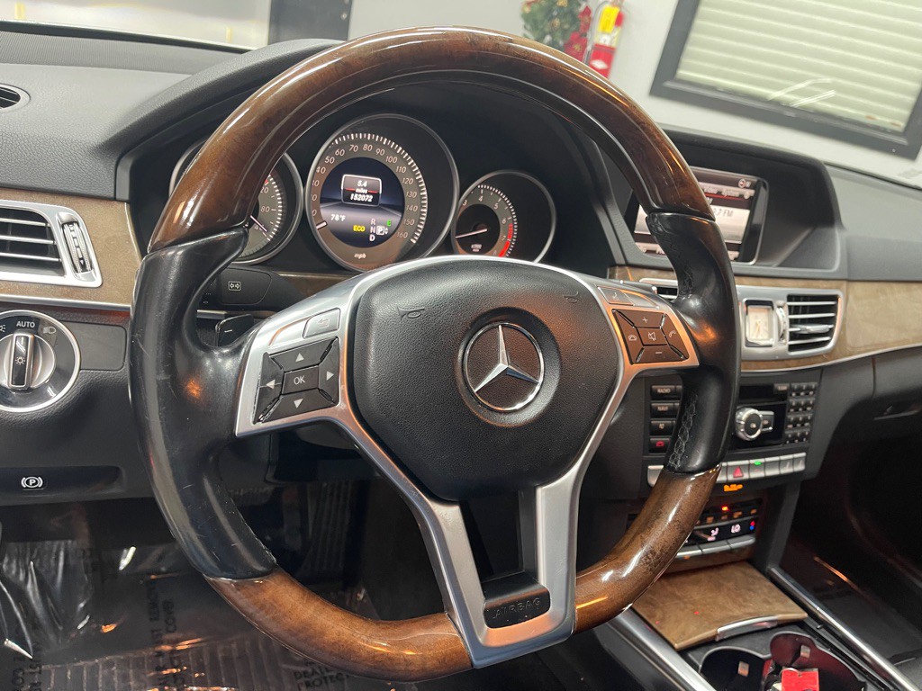 2014 Mercedes-Benz E-Class Image 30