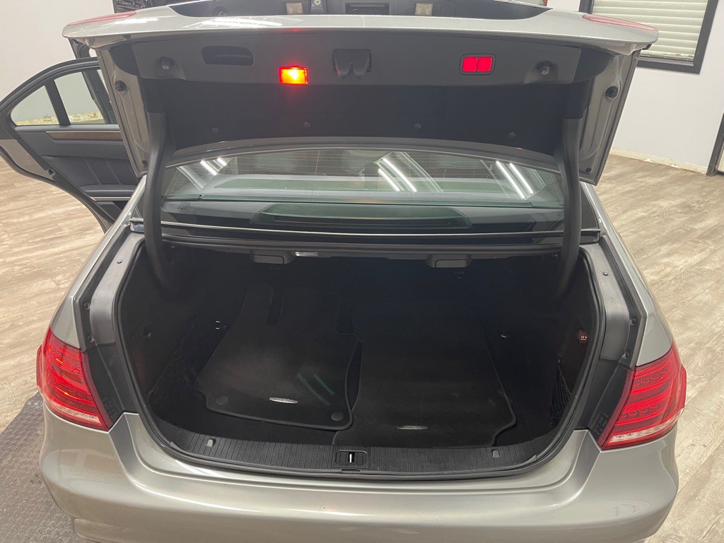 2014 Mercedes-Benz E-Class Image 36