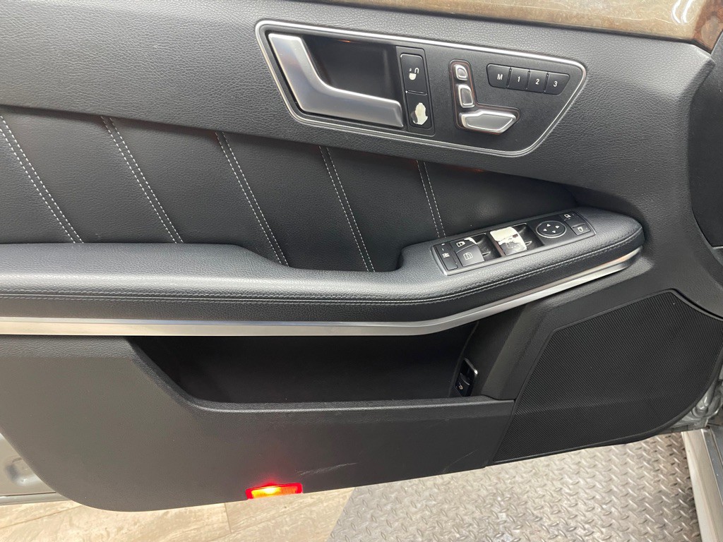 2014 Mercedes-Benz E-Class Image 37