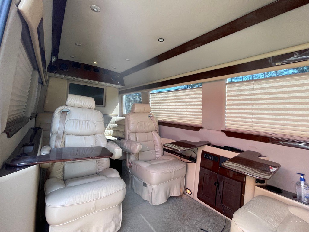 2008 Dodge Sprinter Image 16