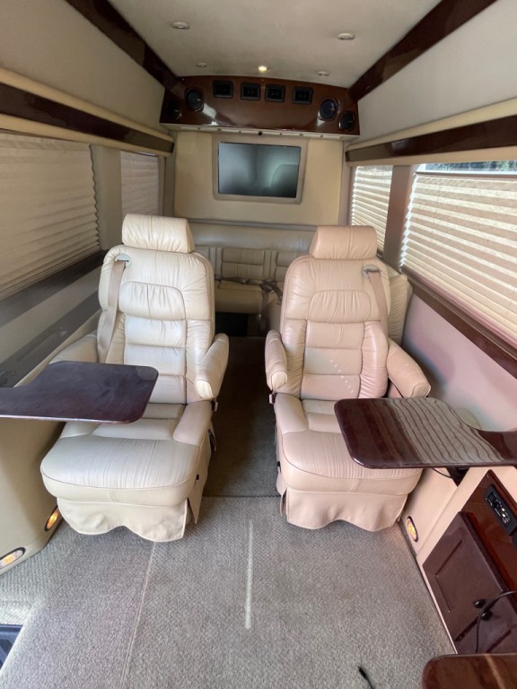 2008 Dodge Sprinter Image 21