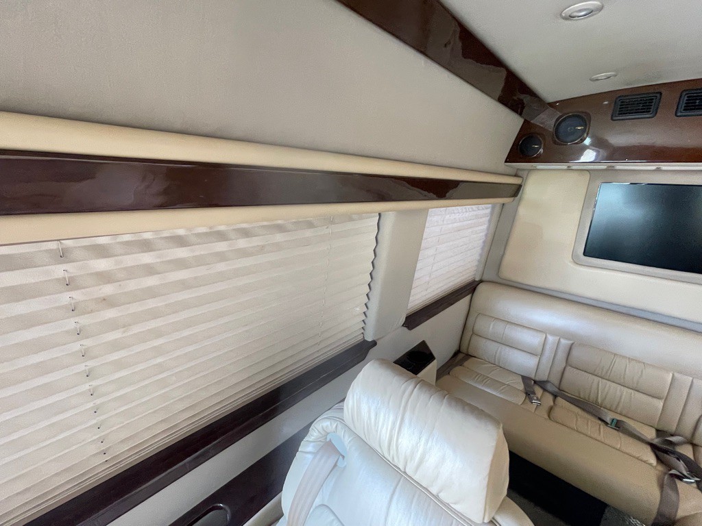 2008 Dodge Sprinter Image 22