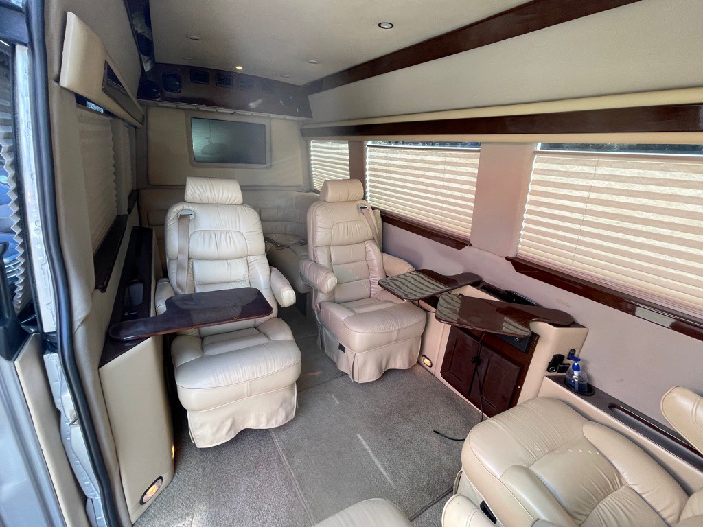 2008 Dodge Sprinter Image 29