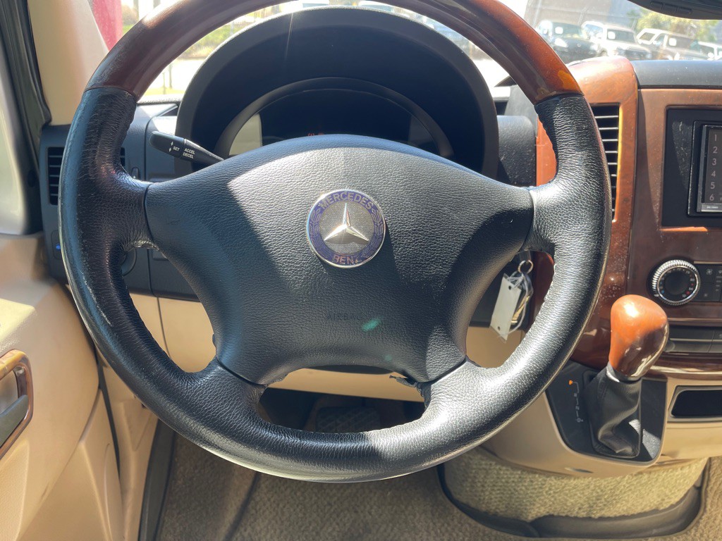 2008 Dodge Sprinter Image 36