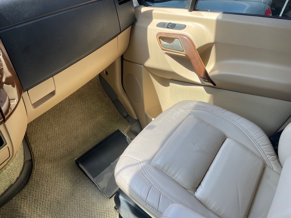 2008 Dodge Sprinter Image 37