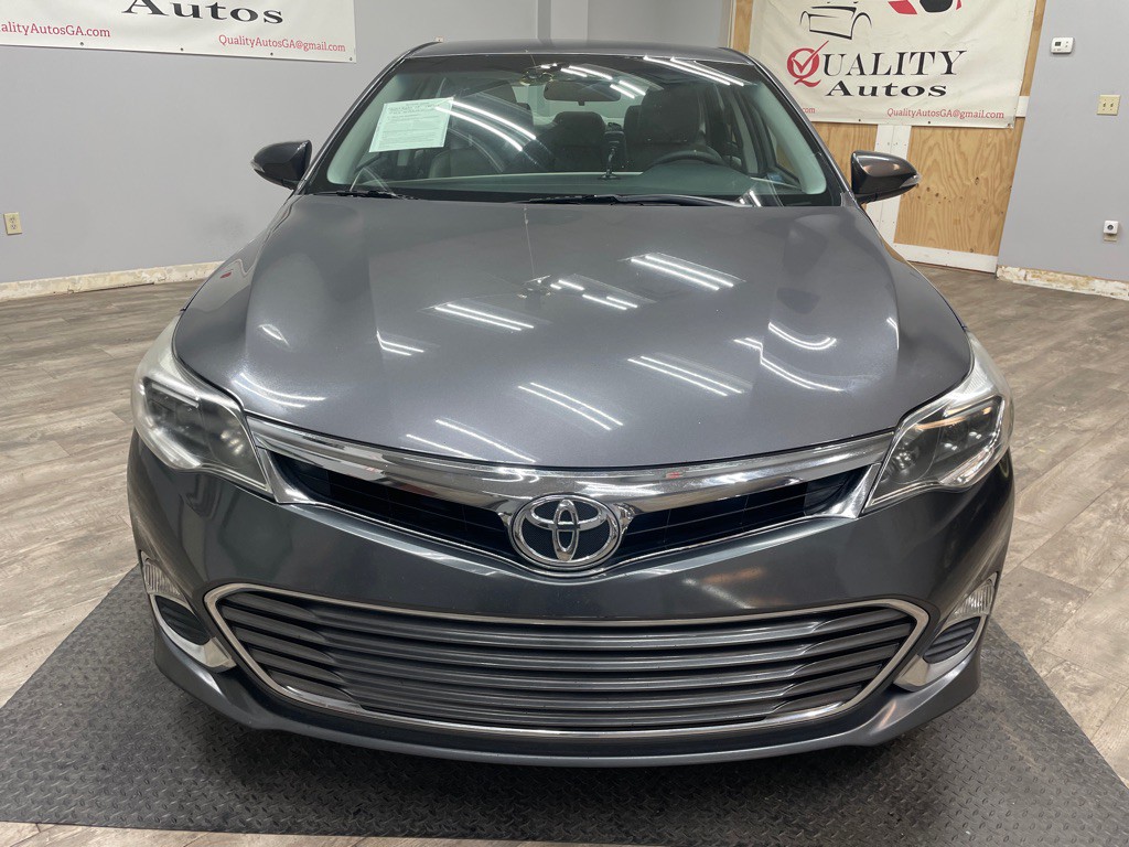 2015 Toyota Avalon Image 2
