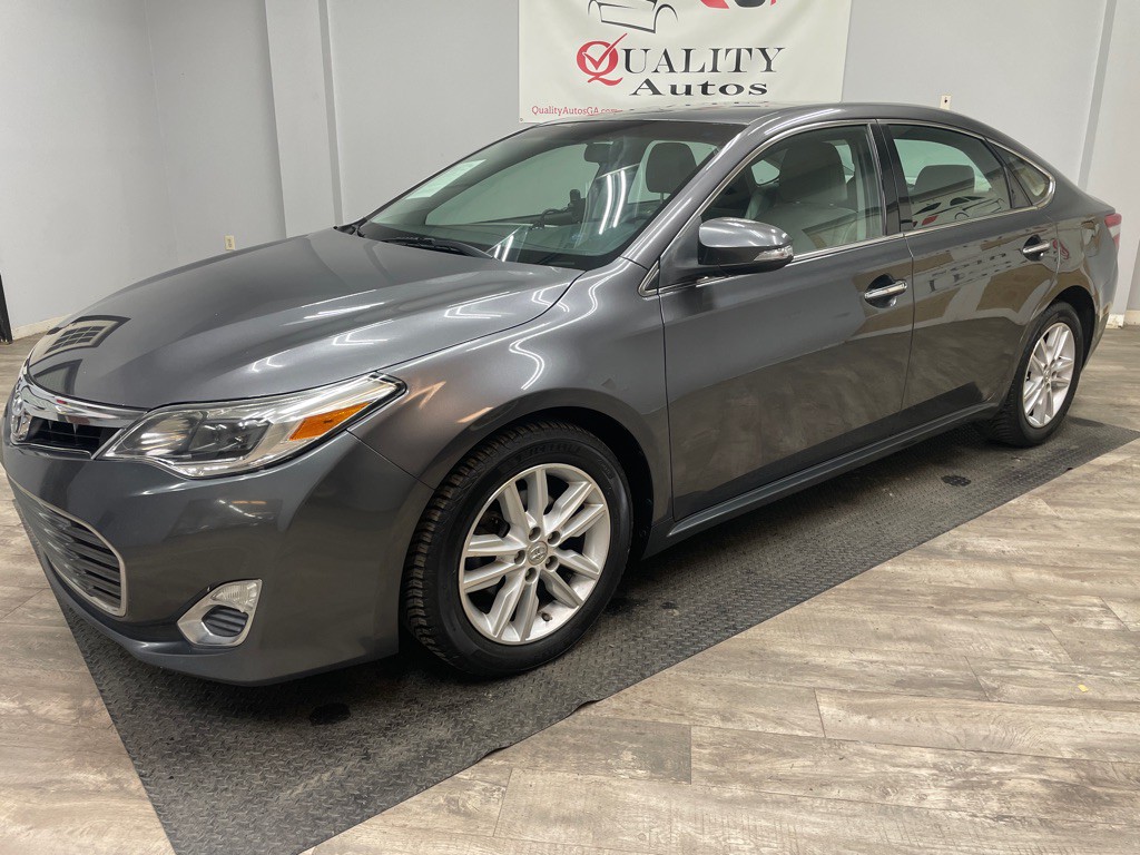 2015 Toyota Avalon Image 6