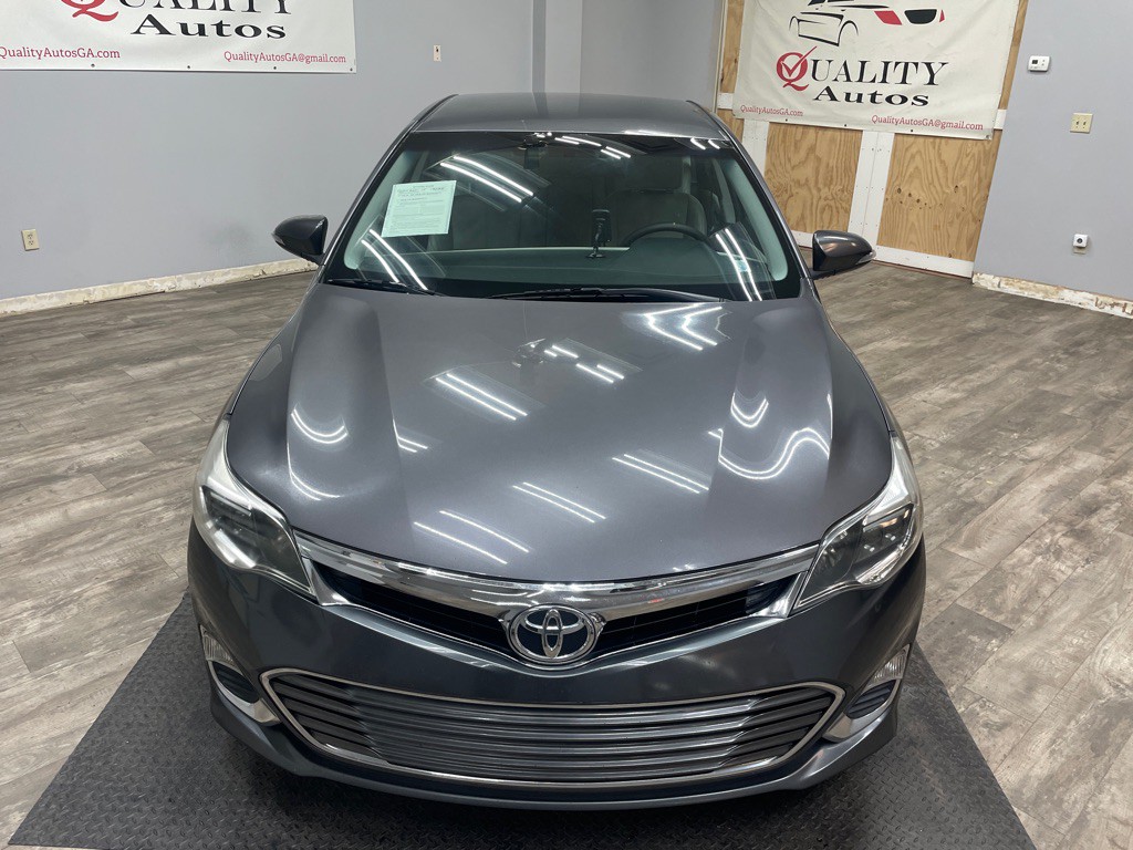 2015 Toyota Avalon Image 12