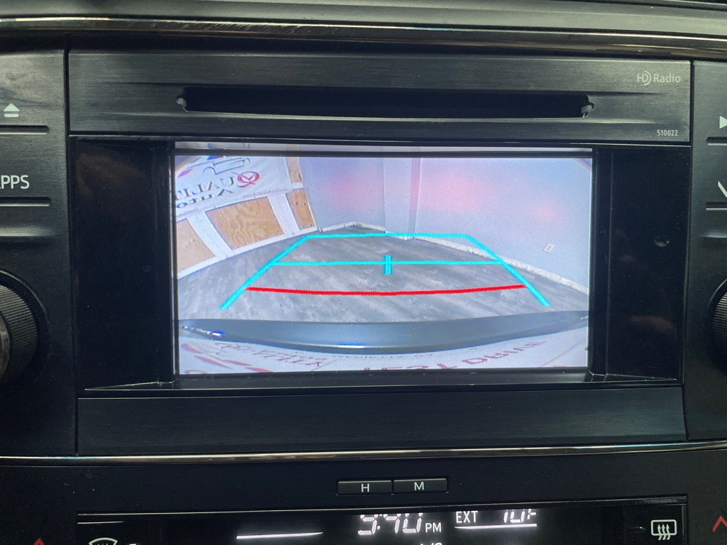 2015 Toyota Avalon Image 22