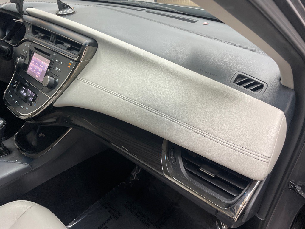 2015 Toyota Avalon Image 42