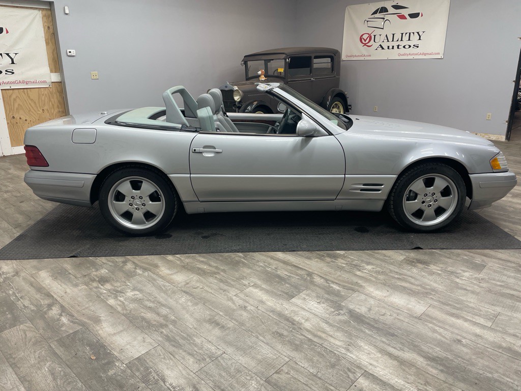 2000 Mercedes-Benz SL-Class Image 10