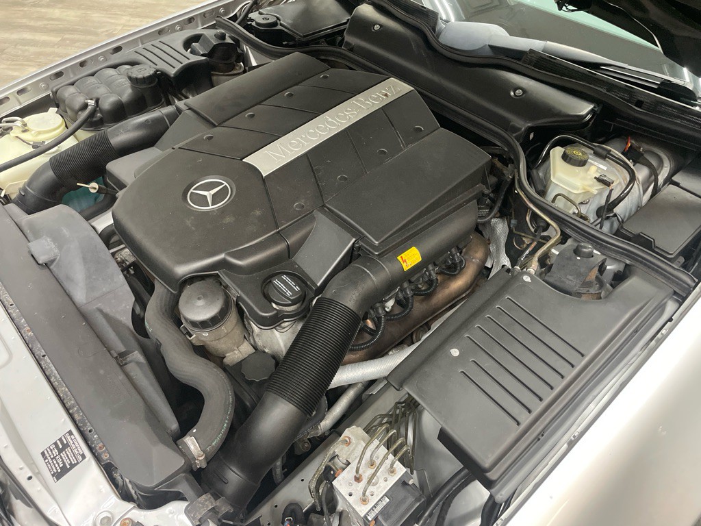 2000 Mercedes-Benz SL-Class Image 38