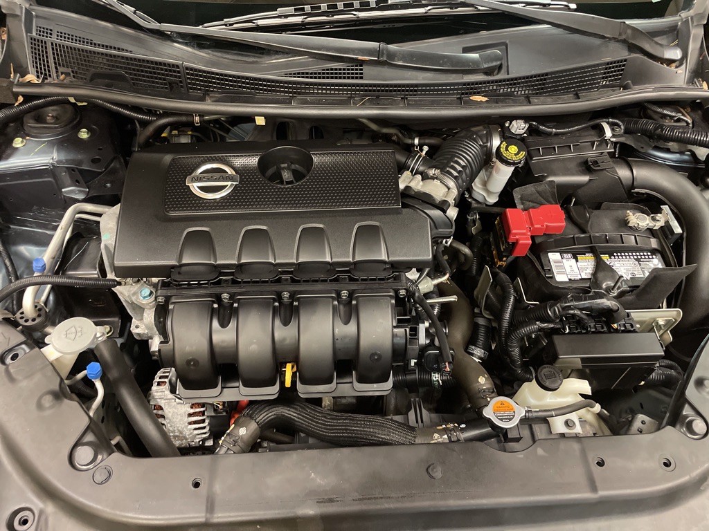 2015 Nissan Sentra Image 28