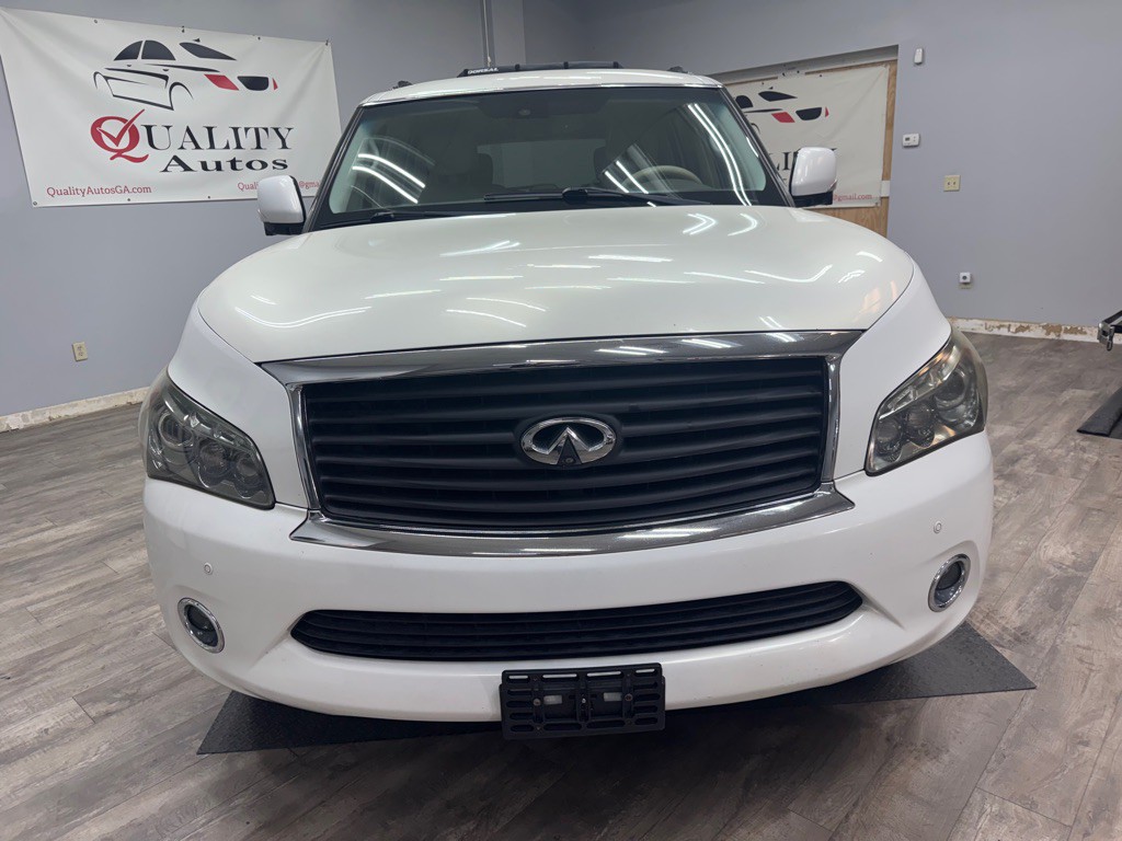 2011 INFINITI QX56 Image 2