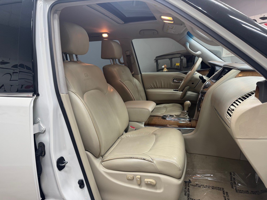 2011 INFINITI QX56 Image 67